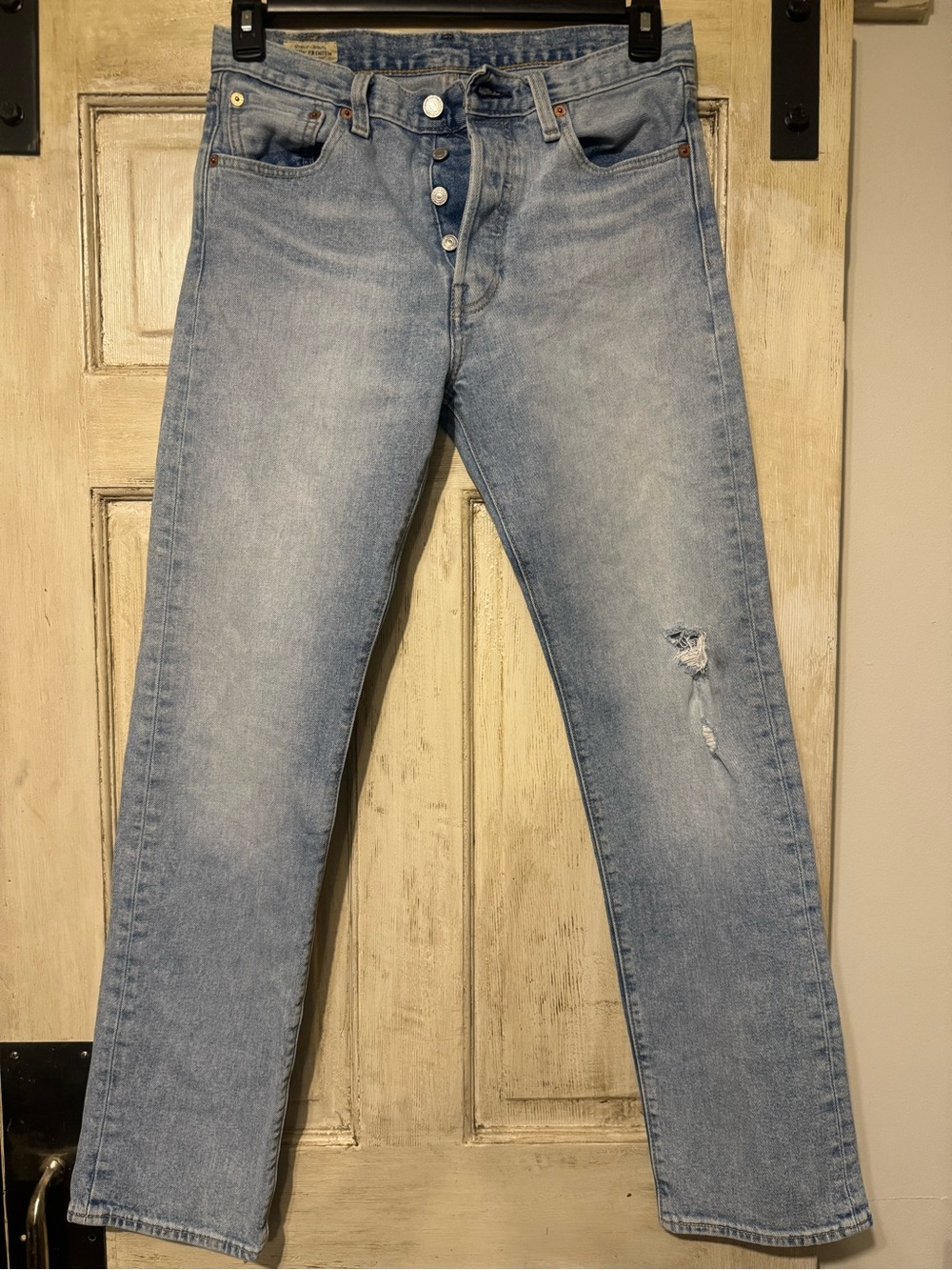 Levi’s Premium 501 Original Fit Jeans W30 L32 Light Wash Distressed Button Fly